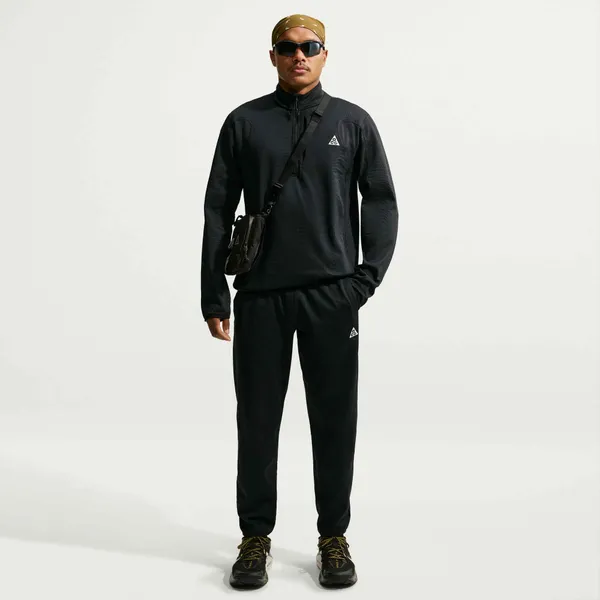 Nike acg wolf grid m Black/Summit White